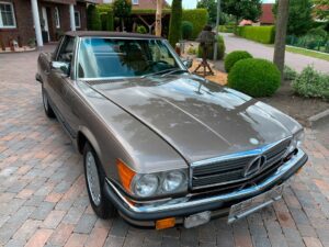 Mercedes-560-SL04