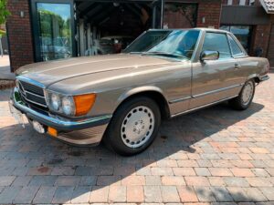 Mercedes-560-SL07